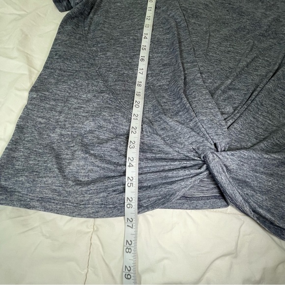 NWT Blue Heather Twist Front Women's Top 3XL - Picture 5 of 11